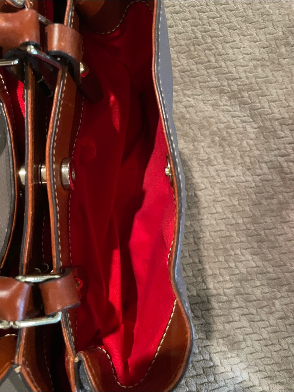 Dooney & Bourke Barlow Bag - Picture 9 of 11
